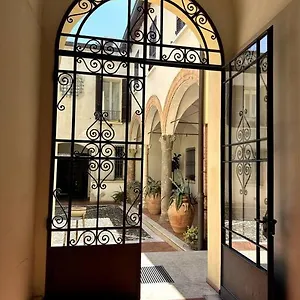 Casa Petrucci 2 Centro Storico , Forlì Italia